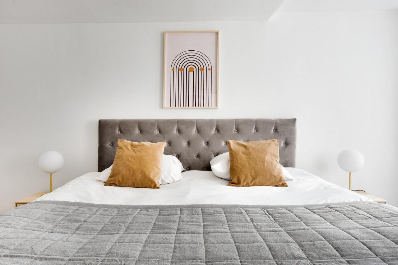 Sanders Main - Endearing Two-Bedroom Duplex Apartment With A Balcony Next To Magical Nyhavn Kopenhagen Bagian luar foto
