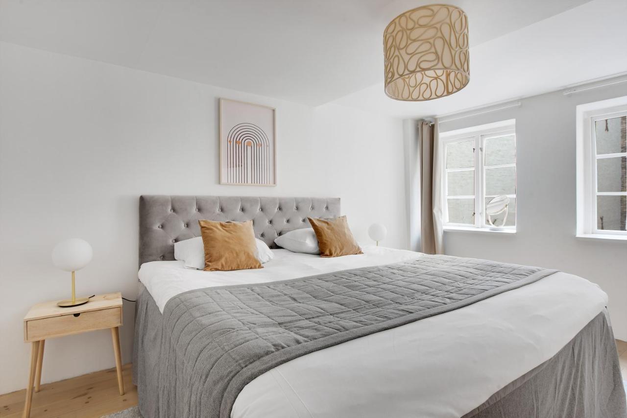 Sanders Main - Endearing Two-Bedroom Duplex Apartment With A Balcony Next To Magical Nyhavn Kopenhagen Bagian luar foto