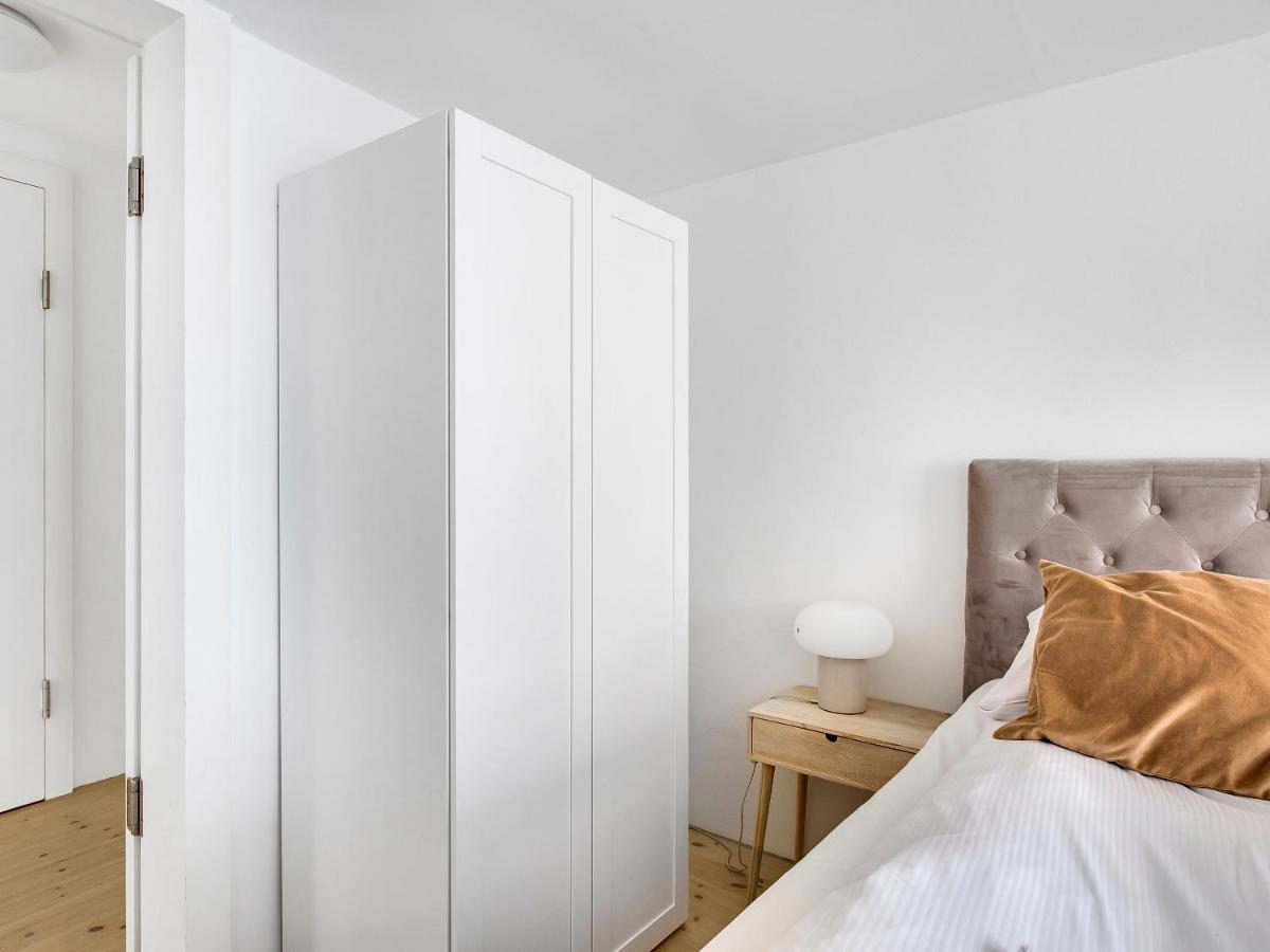 Sanders Main - Endearing Two-Bedroom Duplex Apartment With A Balcony Next To Magical Nyhavn Kopenhagen Bagian luar foto