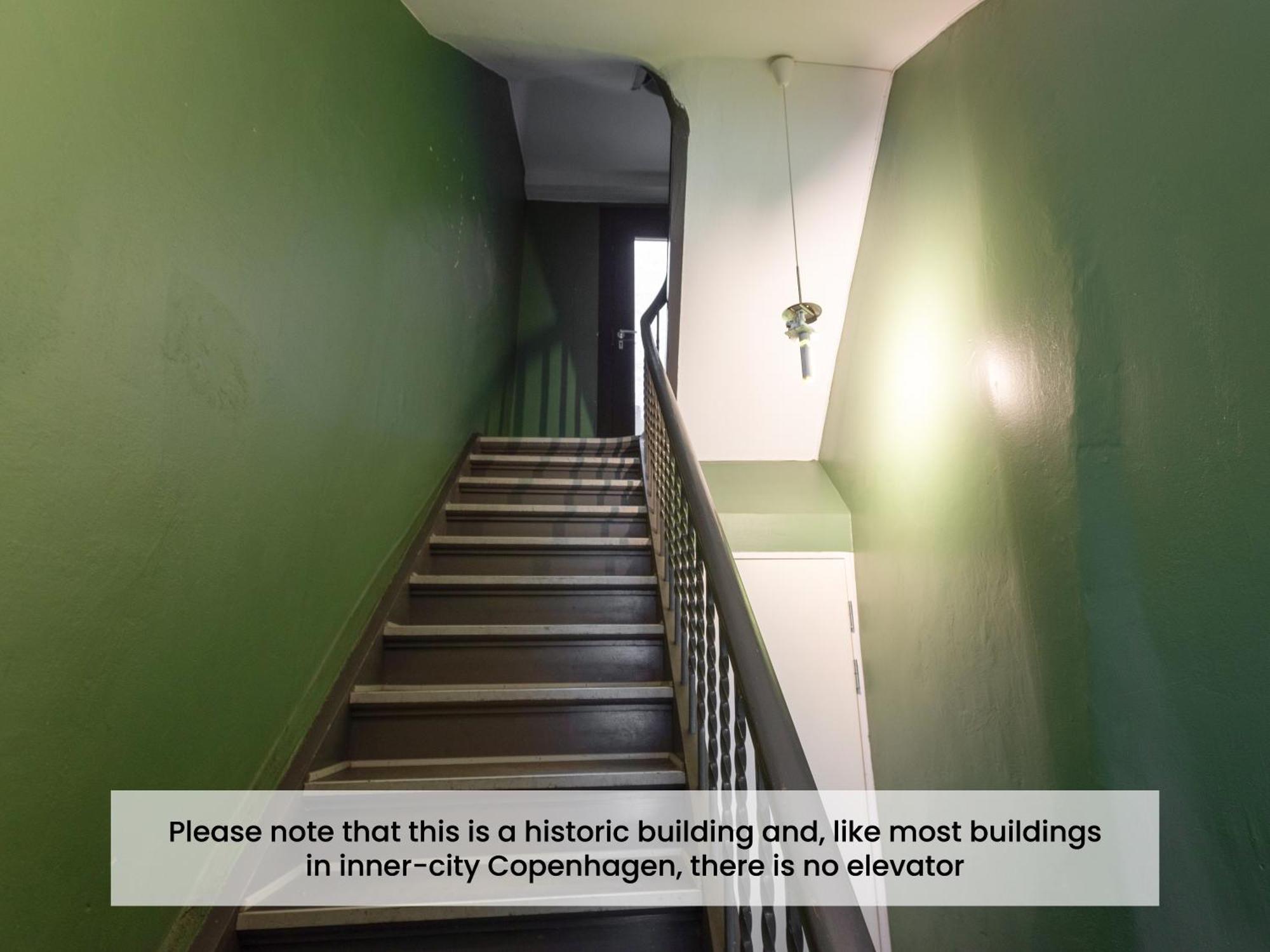 Sanders Main - Endearing Two-Bedroom Duplex Apartment With A Balcony Next To Magical Nyhavn Kopenhagen Bagian luar foto